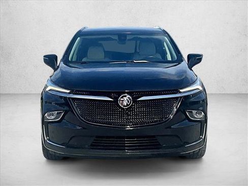 Used 2023 Buick Enclave Essence w/ Sport Touring Edition FWD image 3