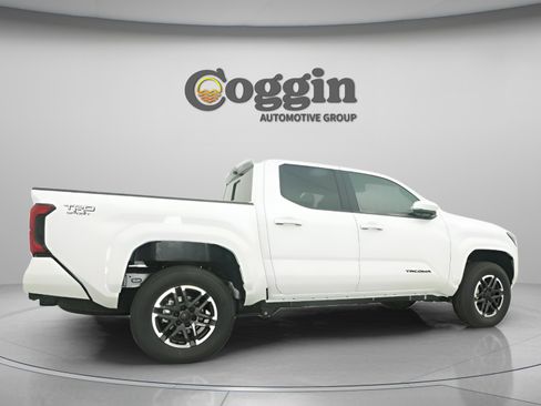 New 2026 Toyota Tacoma TRD Sport image 23