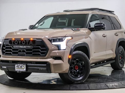 Used 2025 Toyota Sequoia TRD Pro AWD/4WD image 1