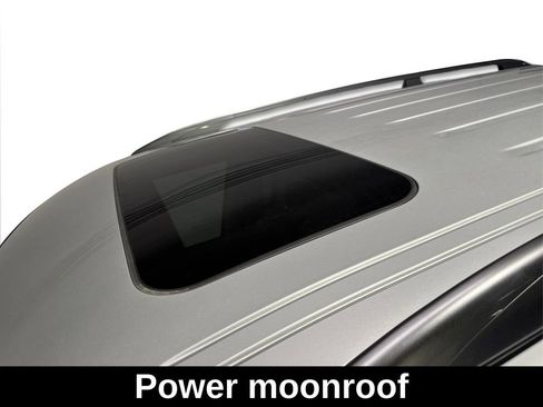 Used 2023 Nissan Armada SL image 12