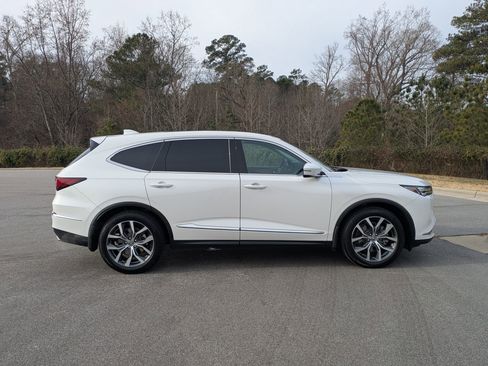 Used 2024 Acura MDX FWD w/ Technology Package image 4
