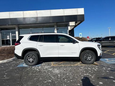 New 2026 GMC Acadia Elevation AWD/4WD image 11