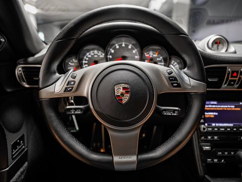 Used 2009 Porsche 911 Carrera 4S AWD/4WD image 10