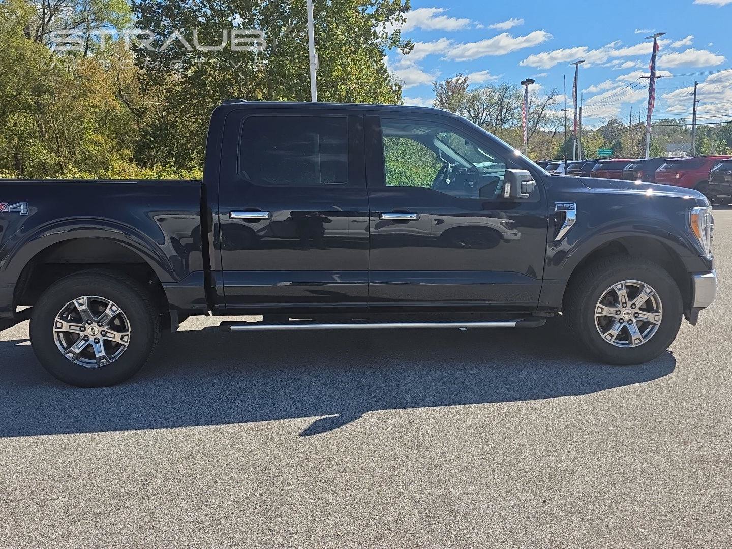 Used 2022 Ford F150 XLT w/ Equipment Group 302A High AWD/4WD image 4