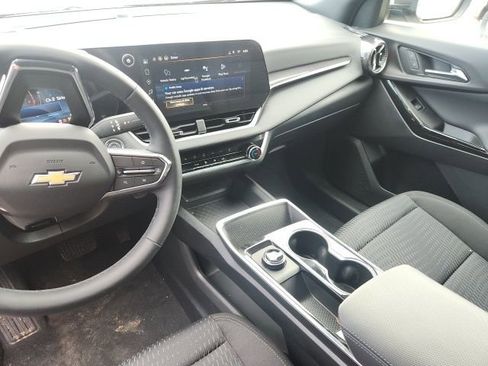 Used 2026 Chevrolet Equinox LT w/ LPO, Floor Liner Package image 5