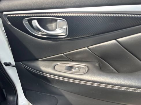 Used 2018 INFINITI Q50 Luxe RWD image 15