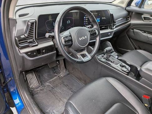 Used 2023 Kia Sportage EX AWD/4WD image 10