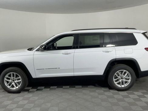 New 2025 Jeep Grand Cherokee L Laredo image 7