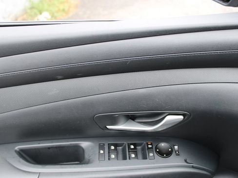 Used 2025 Hyundai Tucson SEL FWD image 10