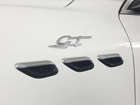 Used 2024 Maserati Grecale GT image 8