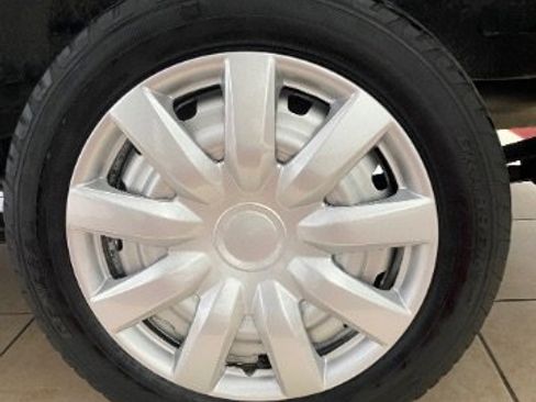 Used 2020 Nissan NV200 S image 36