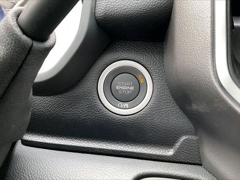 New 2026 RAM 3500 Big Horn AWD/4WD image 18