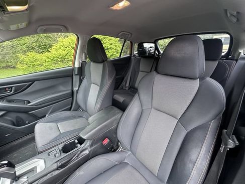 Used 2018 Subaru Crosstrek 2.0i Premium AWD/4WD image 12