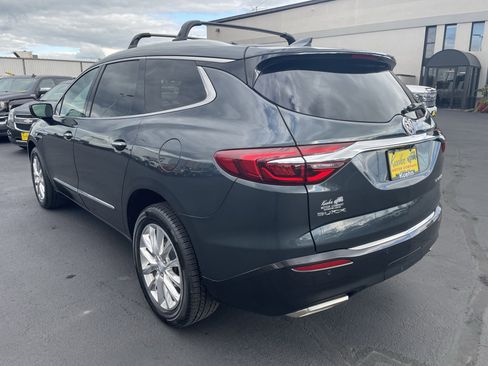 Used 2018 Buick Enclave Premium w/ Experience Buick Package image 6