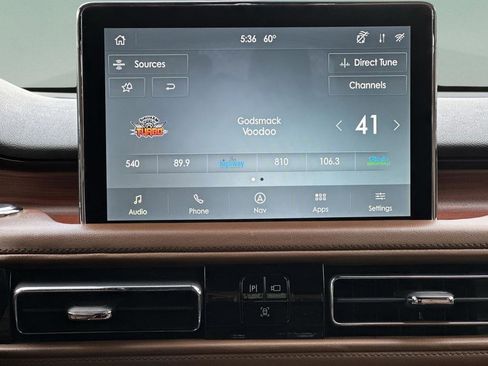 Used 2023 Lincoln Aviator Reserve w/ Equipment Group 201A RWD image 28