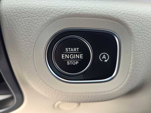 New 2026 Mercedes-Benz GLE 350 4MATIC image 36