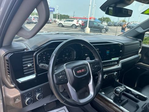 Used 2025 GMC Sierra 1500 Elevation w/ Elevation Premium Package AWD/4WD image 22