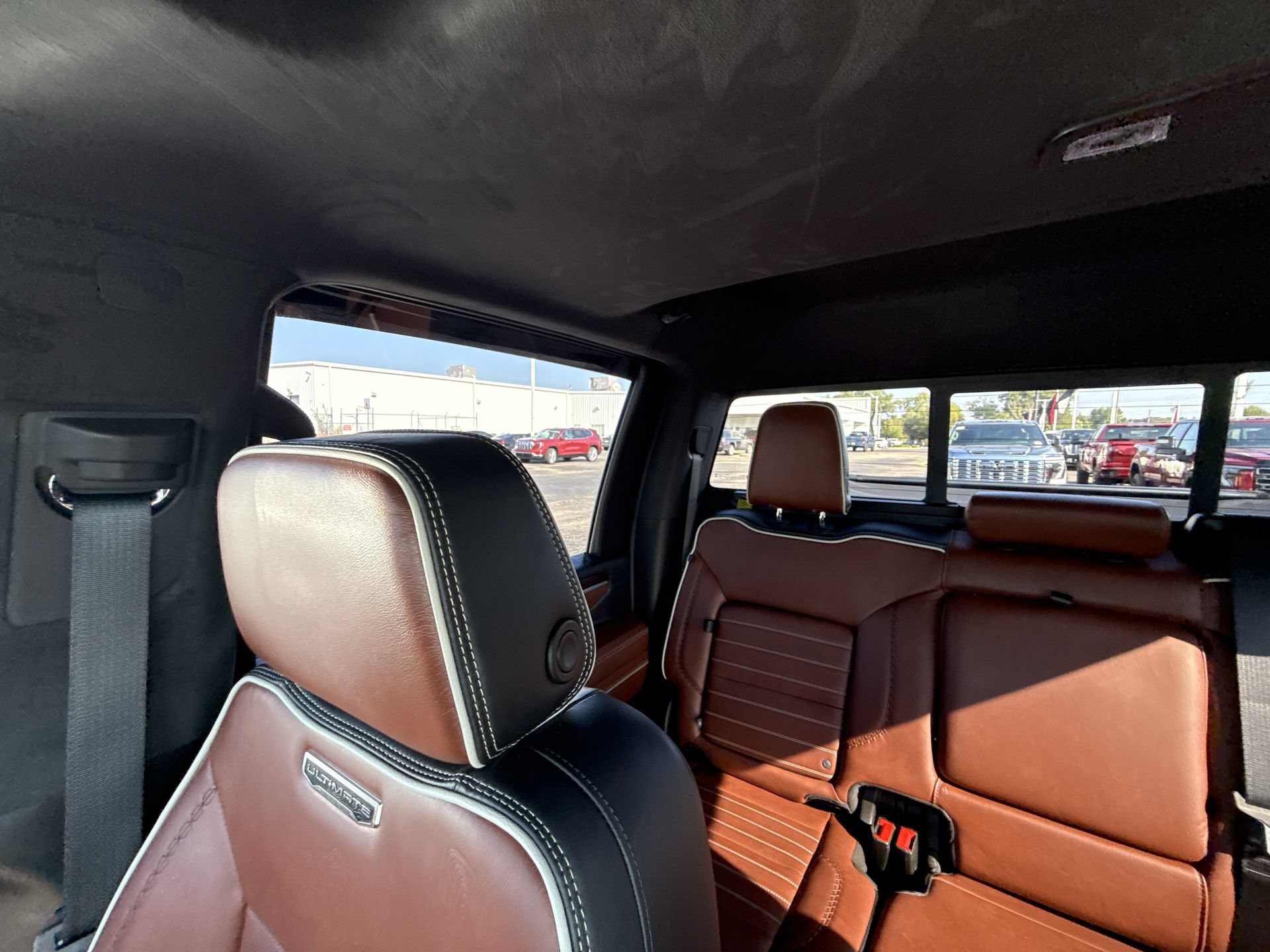 Used 2025 GMC Sierra 2500 Denali Ultimate AWD/4WD image 10