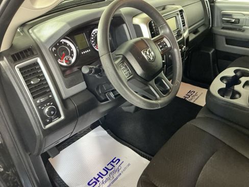 Used 2020 RAM 1500 Warlock AWD/4WD image 9