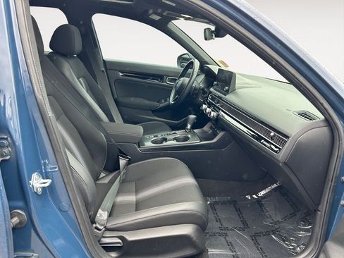 Used 2025 Honda Civic Sport Touring image 11