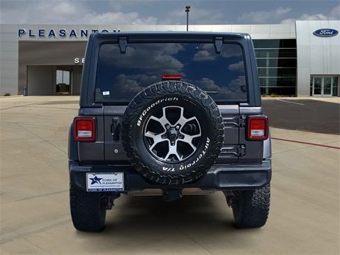 Used 2020 Jeep Wrangler Sport image 4