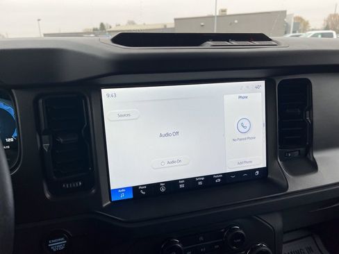 Used 2025 Ford Bronco Big Bend image 18