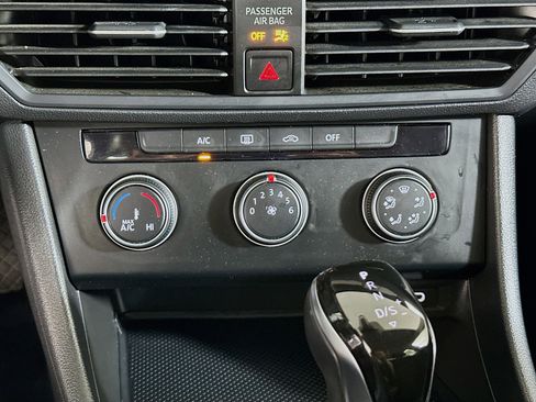 Used 2024 Volkswagen Jetta S image 24