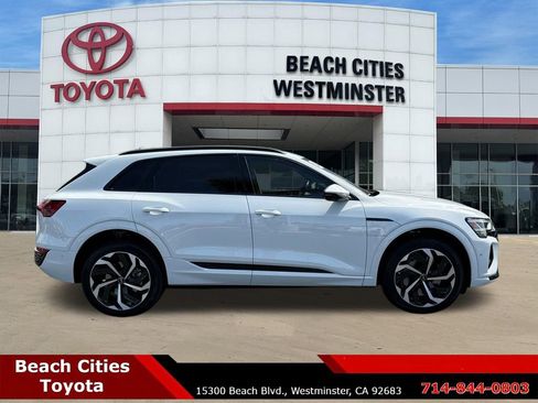 Used 2024 Audi Q8 e-tron Prestige w/ Prestige Package AWD/4WD image 13
