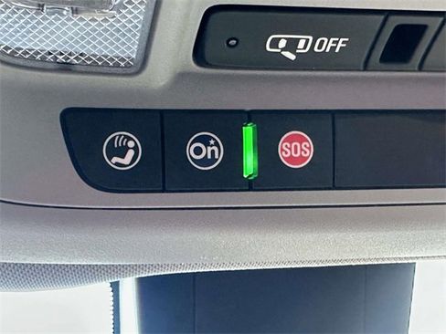 Used 2023 Chevrolet Equinox LT image 33