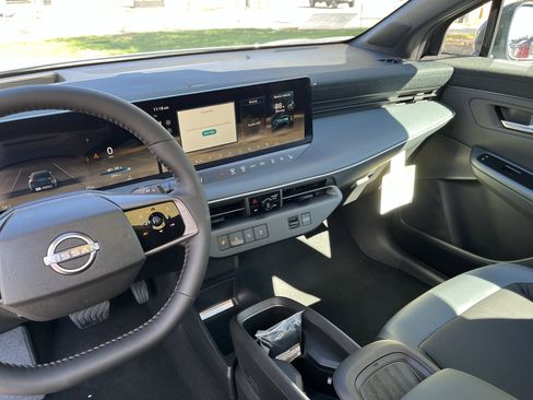 New 2026 Nissan Leaf Platinum+ w/ Cargo Package (Platinum+) image 19