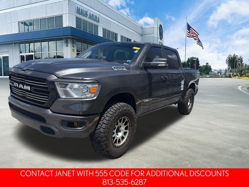 Used 2020 RAM 1500 Lone Star RWD image 3