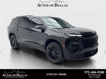 Used 2025 Chevrolet Traverse LT w/ Midnight/Sport Edition