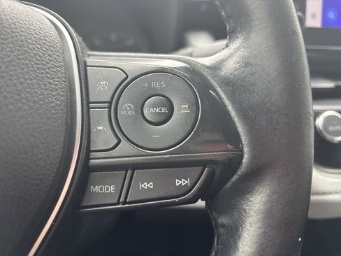 Used 2023 Toyota Corolla SE image 26