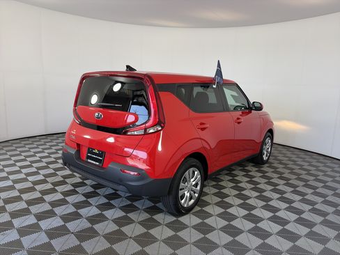 Certified 2021 Kia Soul LX FWD image 10