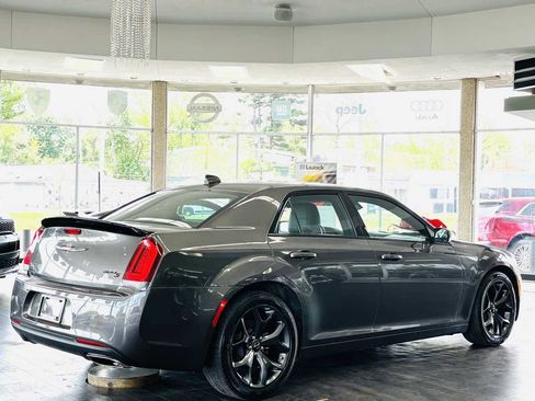 Used 2023 Chrysler 300 S RWD image 5