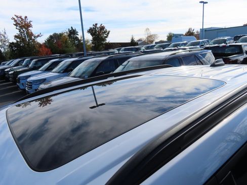 New 2026 Ford Explorer ST w/ Sun And Sound Package image 3