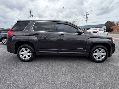 Used 2014 GMC Terrain SLE FWD image 8