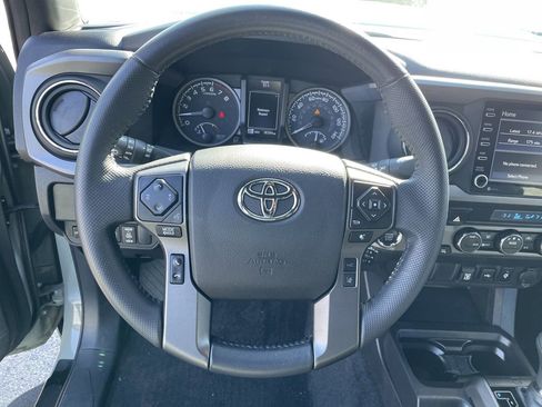 Used 2023 Toyota Tacoma TRD Sport image 16