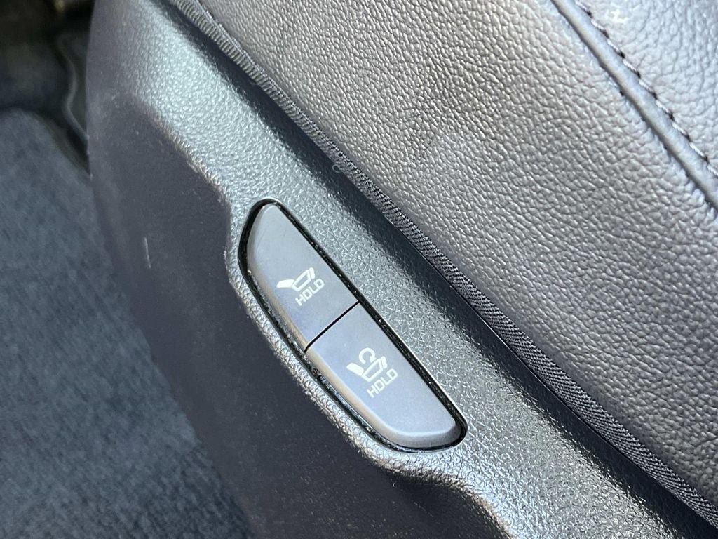 Used 2022 Kia Carnival SX Prestige FWD image 33