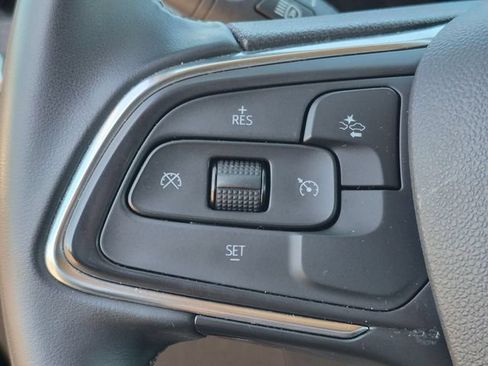 Used 2025 Buick Encore GX Preferred FWD image 19
