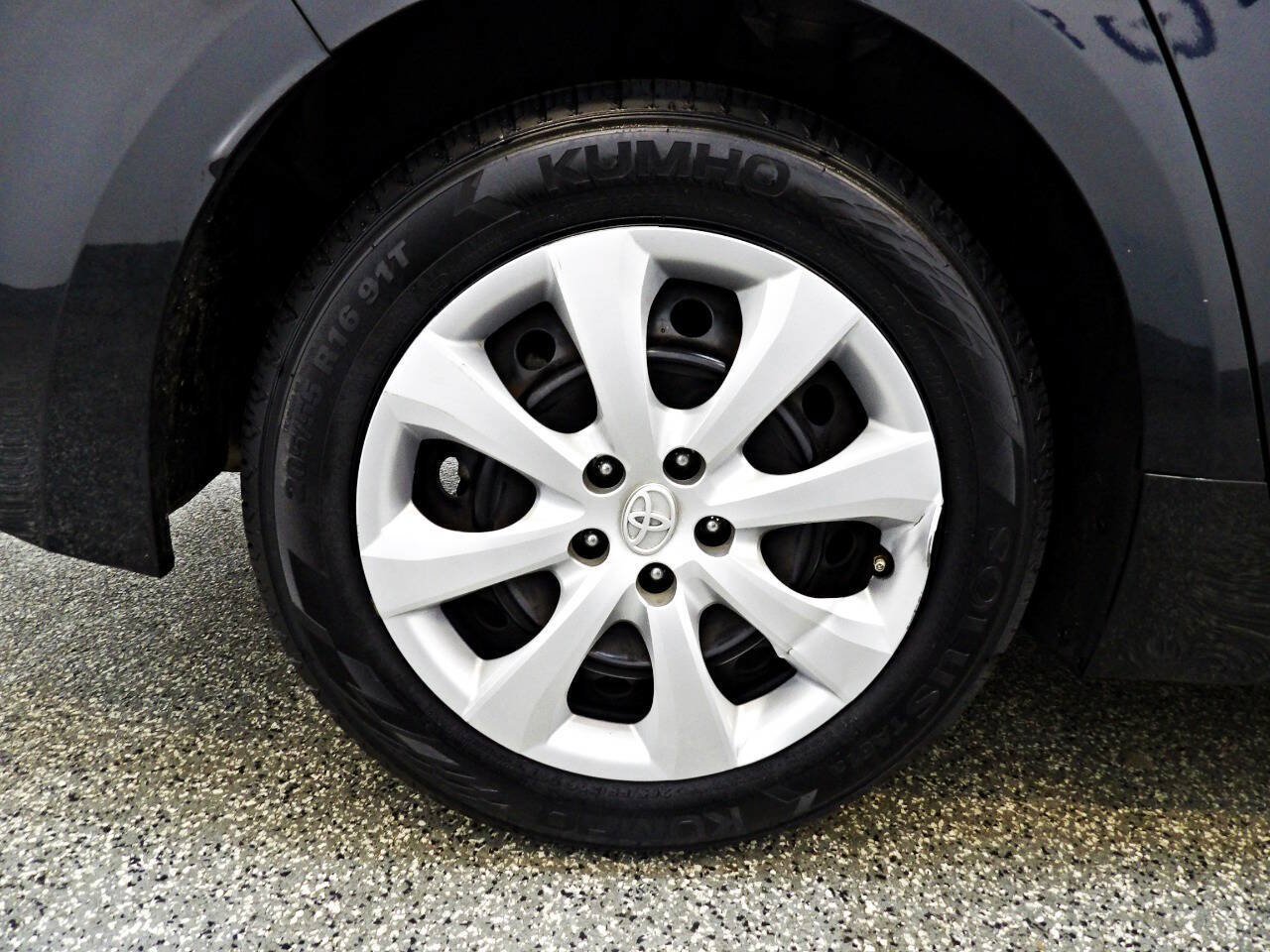 Used 2021 Toyota Corolla LE FWD image 20