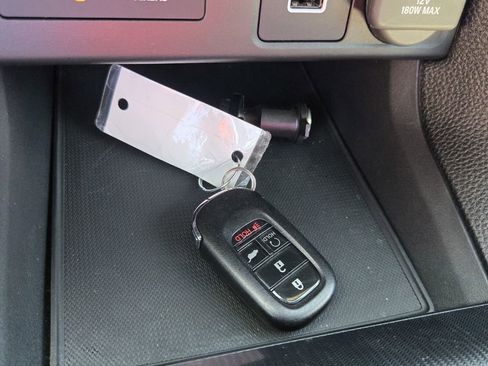 Certified 2023 Honda Civic Sport image 18