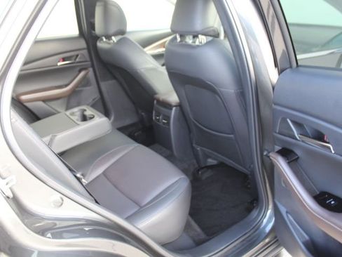 Certified 2025 MAZDA CX-30 2.5 Turbo w/ Premium Package image 39