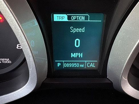 Used 2017 Chevrolet Equinox Premier image 19