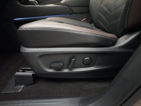 Certified 2024 Nissan Pathfinder Platinum w/ Cargo Package image 30