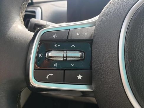 Used 2024 Kia Sorento X-Line EX AWD/4WD image 28