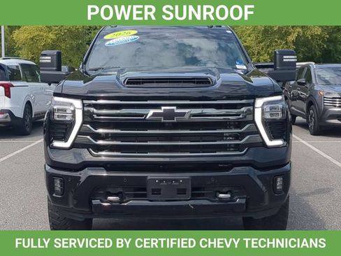 Used 2026 Chevrolet Silverado 2500 High Country w/ Midnight Edition AWD/4WD image 13