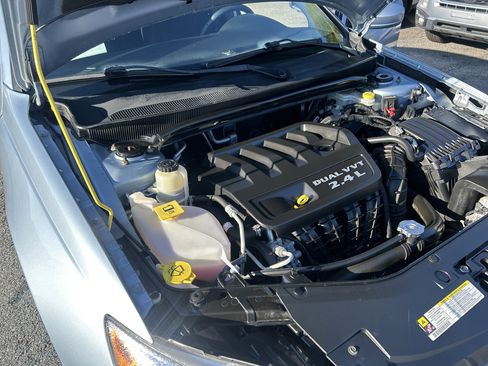Used 2013 Chrysler 200 Touring FWD image 52