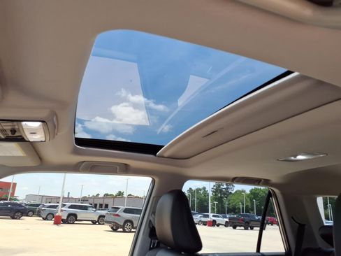 Certified 2023 Toyota 4Runner SR5 Premium w/ Moonroof Package RWD image 14