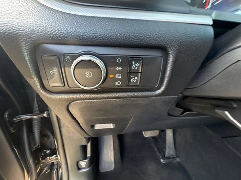 Used 2020 Ford Explorer XLT w/ Equipment Group 202A RWD image 21